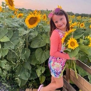 Meet your Posher, Shari